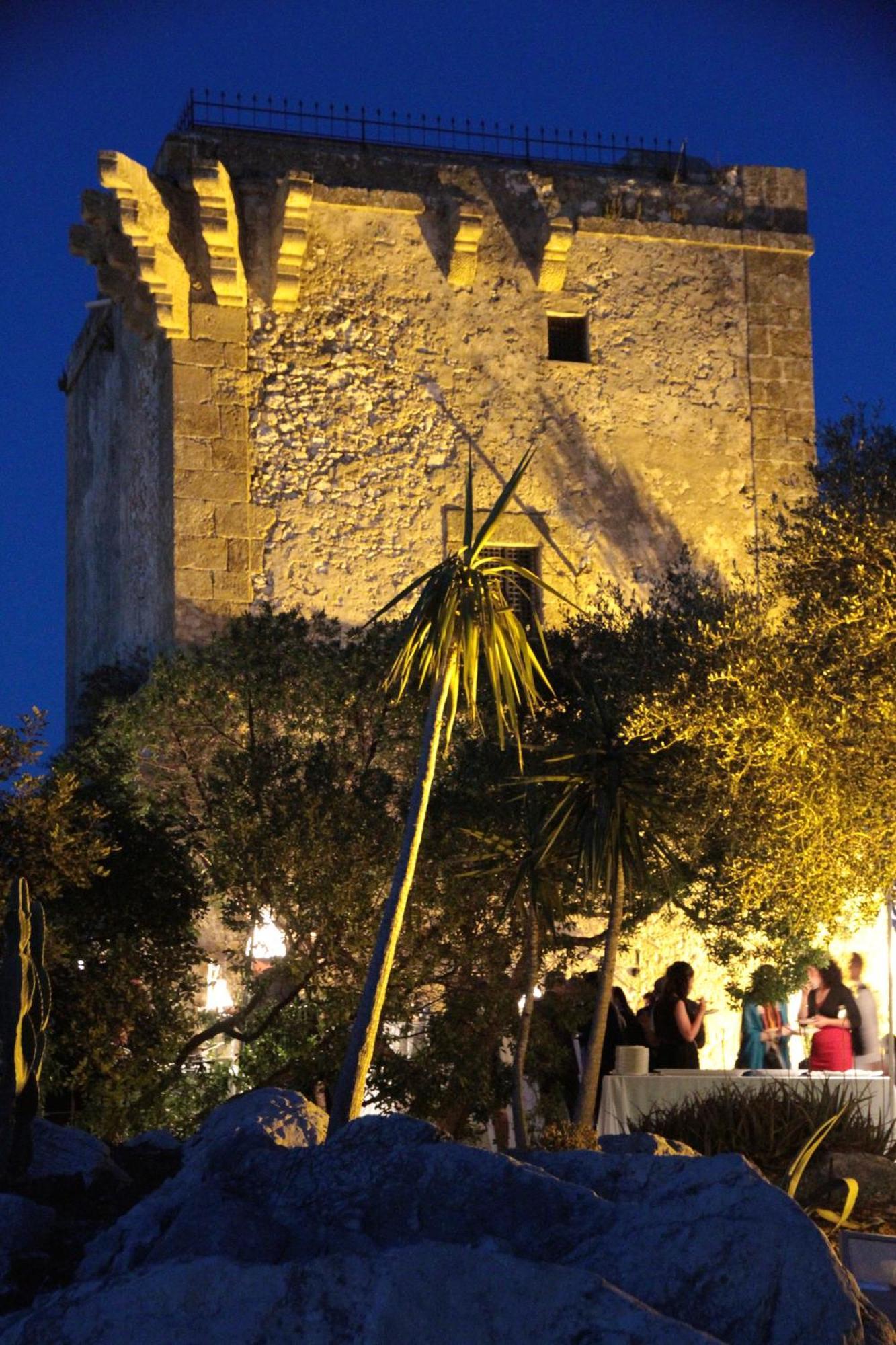 Апартаменты Torre Di Scopello Скопелло Экстерьер фото